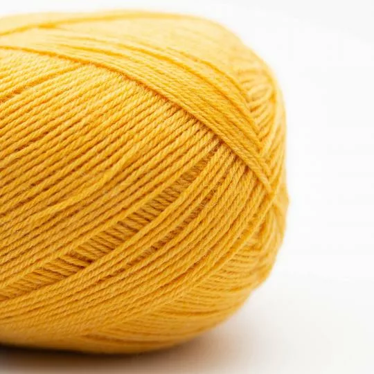 Sokkenwol sokkengaren Kremke Soul Wool Edelweiss Classic 407 Sunny Yellow